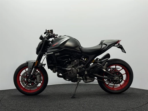 Ducati Monster - Afbeelding 9 van 19