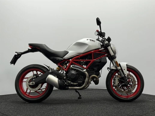 Ducati Monster - Afbeelding 1 van 17