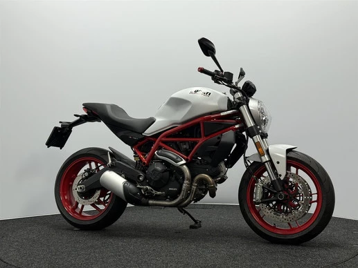 Ducati Monster - Afbeelding 2 van 17
