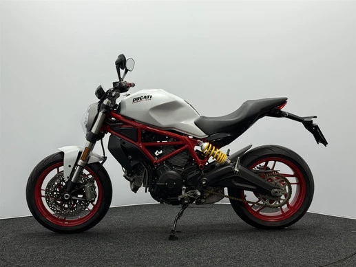 Ducati Monster - Afbeelding 9 van 17