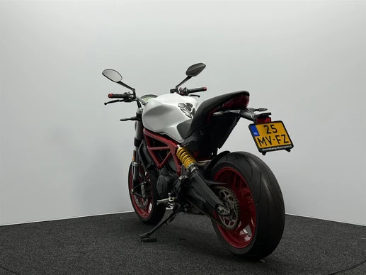 Ducati Monster - Afbeelding 12 van 17