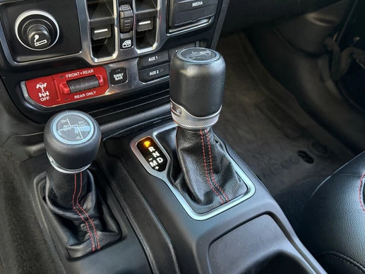 Jeep Wrangler - Afbeelding 24 van 30