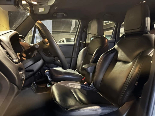 Jeep Renegade - Afbeelding 12 van 30