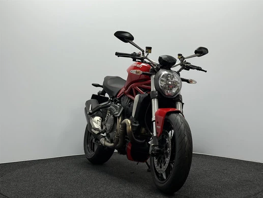 Ducati Monster - Afbeelding 4 van 18