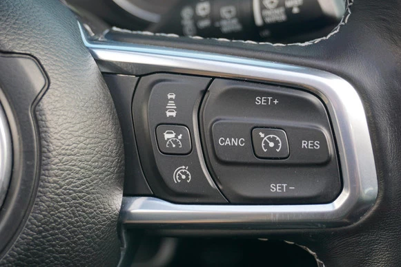 Jeep Wrangler - Afbeelding 18 van 30