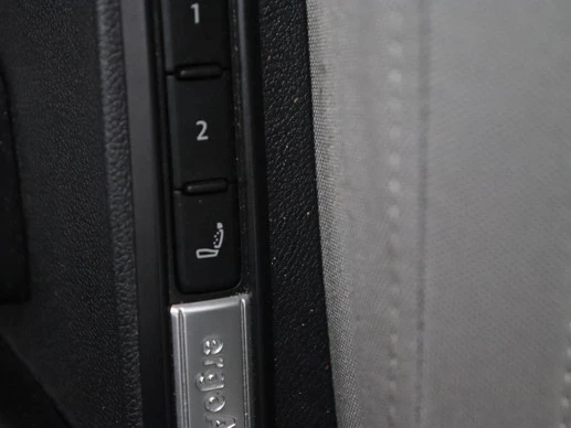 Volkswagen Golf - Afbeelding 9 van 30