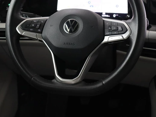 Volkswagen Golf - Afbeelding 16 van 30