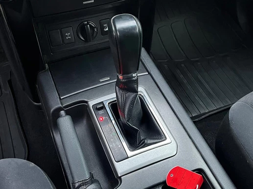 Toyota Land Cruiser - Afbeelding 6 van 21