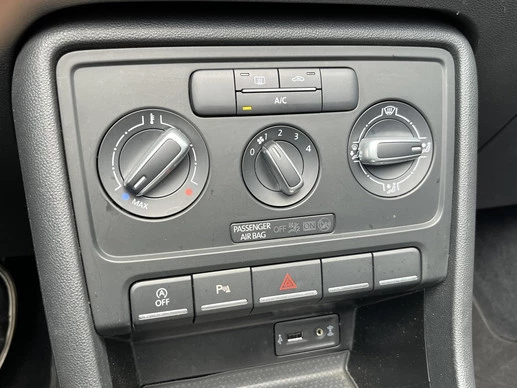 Volkswagen Beetle - Afbeelding 14 van 25