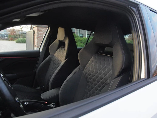 Škoda Scala - Afbeelding 13 van 30