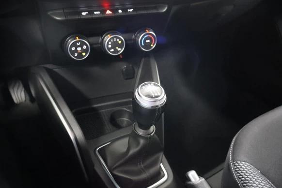 Dacia Duster - Afbeelding 27 van 29