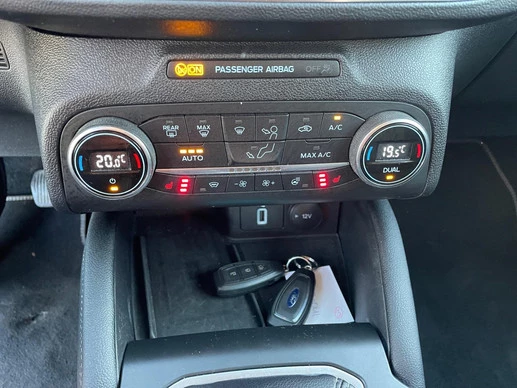 Ford Focus - Afbeelding 16 van 30