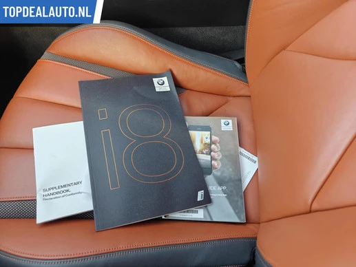 BMW i8 - Afbeelding 13 van 30