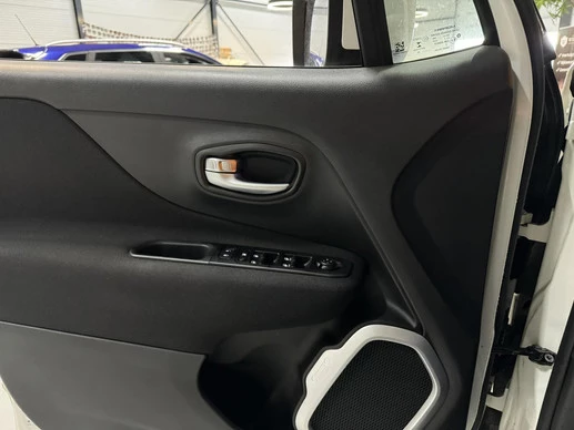 Jeep Renegade - Afbeelding 22 van 30