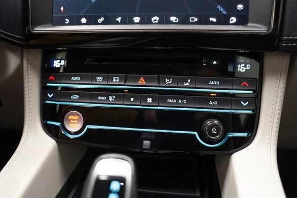 Jaguar F-PACE - Afbeelding 10 van 30