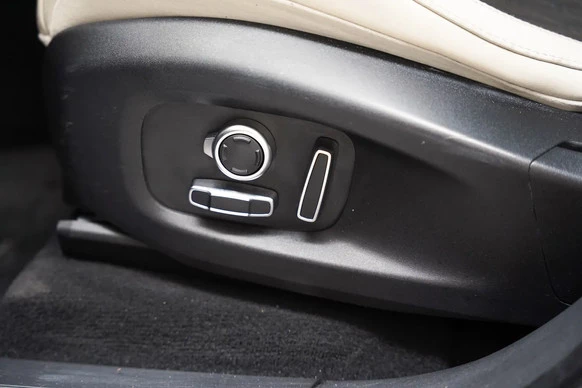 Jaguar F-PACE - Afbeelding 17 van 30