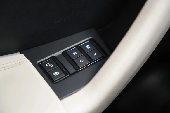 Jaguar F-PACE - Afbeelding 18 van 30