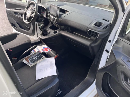Opel Combo - Afbeelding 9 van 19