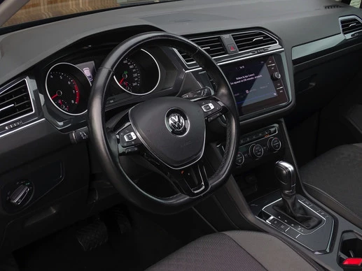Volkswagen Tiguan - Afbeelding 16 van 30