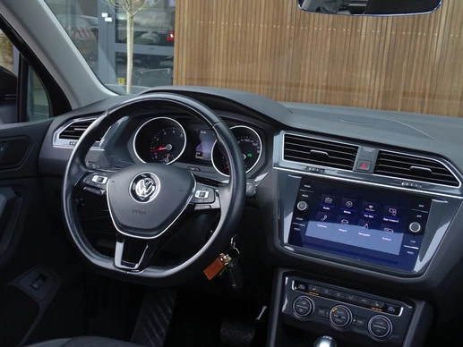 Volkswagen Tiguan - Afbeelding 25 van 30