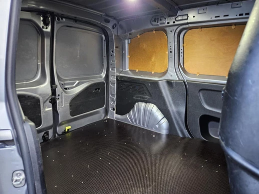 Opel Combo - Afbeelding 11 van 30