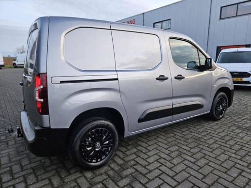 Opel Combo - Afbeelding 12 van 30
