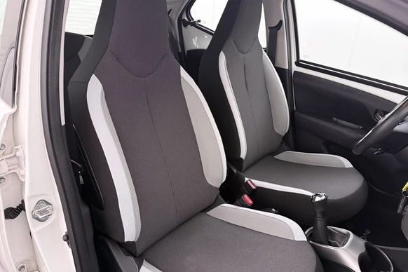 Toyota Aygo - Afbeelding 14 van 30