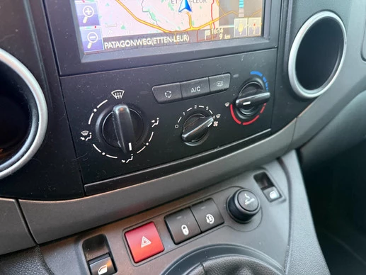 Peugeot Partner - Afbeelding 23 van 30