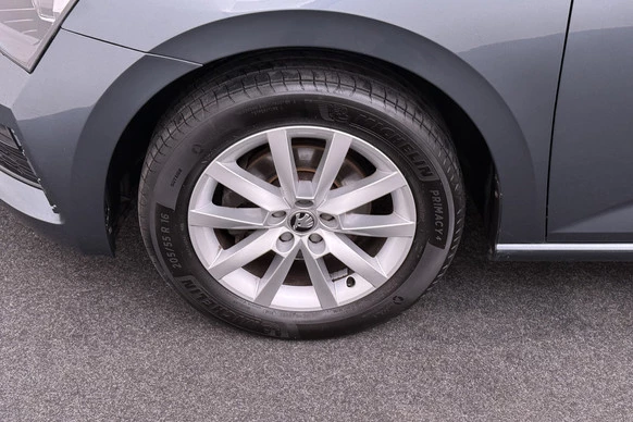 Škoda Scala - Afbeelding 7 van 30