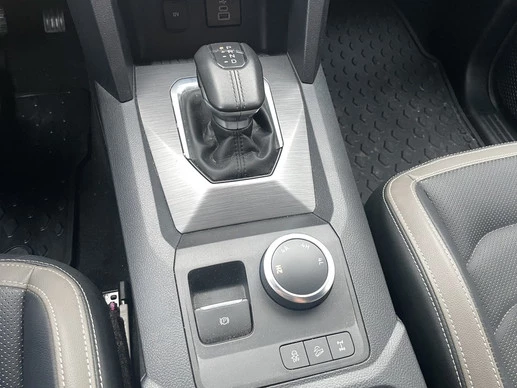 Volkswagen Amarok - Afbeelding 11 van 15