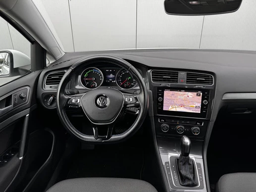 Volkswagen e-Golf - Afbeelding 14 van 30