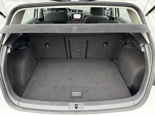 Volkswagen e-Golf - Afbeelding 21 van 30