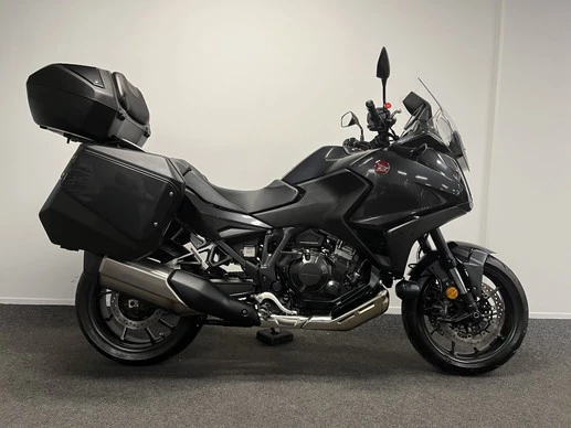 Honda NT 1100 - Afbeelding 1 van 23