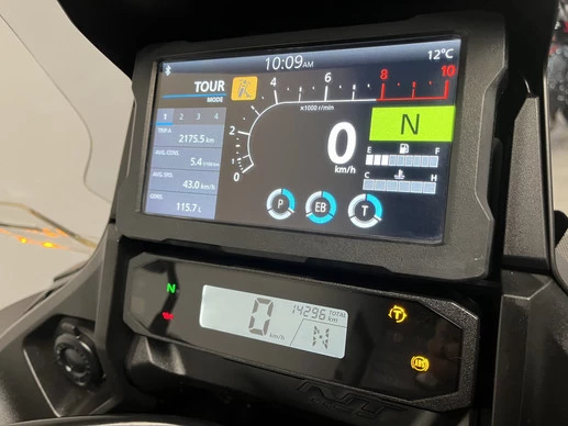 Honda NT 1100 - Afbeelding 2 van 23