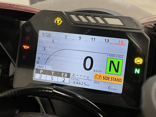 Honda CBR 1000 RR - Afbeelding 2 van 22