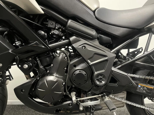 Kawasaki Versys 650 - Afbeelding 16 van 21