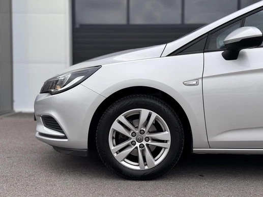 Opel Astra - Afbeelding 23 van 30