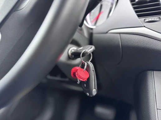 Opel Astra - Afbeelding 27 van 30