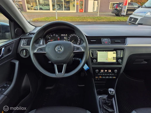 Škoda Rapid - Afbeelding 13 van 30