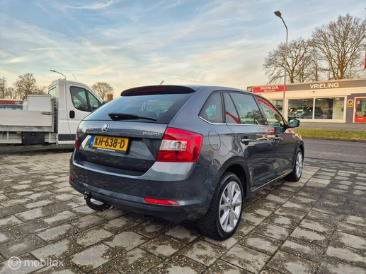 Škoda Rapid - Afbeelding 4 van 30