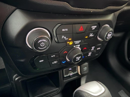 Jeep Renegade - Afbeelding 14 van 19