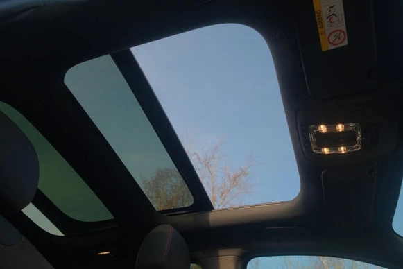 Mercedes-Benz B-Klasse - Afbeelding 15 van 30