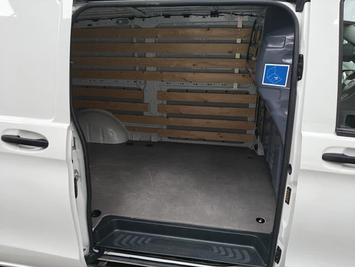 Mercedes-Benz eVito - Afbeelding 10 van 25