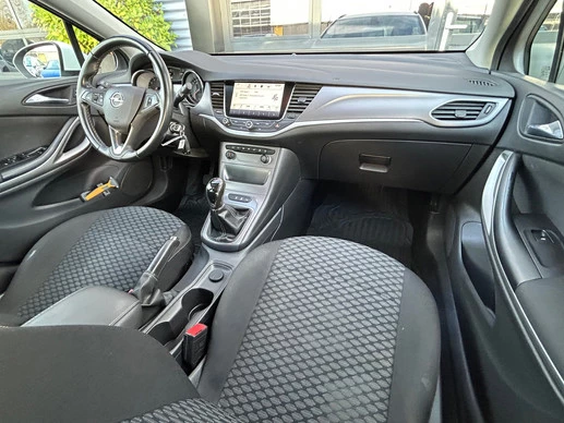 Opel Astra - Afbeelding 13 van 24