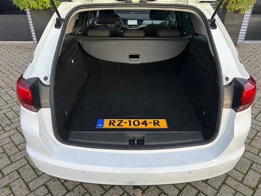 Opel Astra - Afbeelding 21 van 24