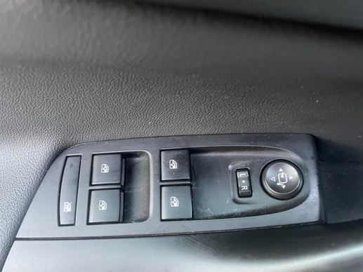 Opel Astra - Afbeelding 5 van 24