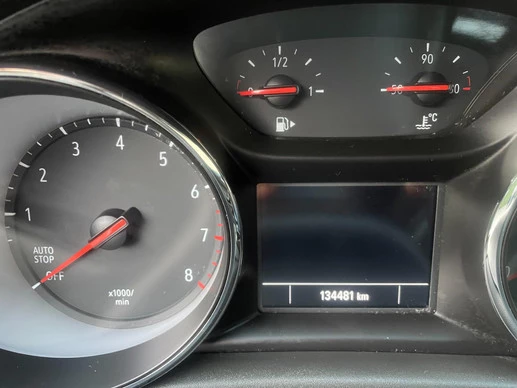 Opel Astra - Afbeelding 8 van 24