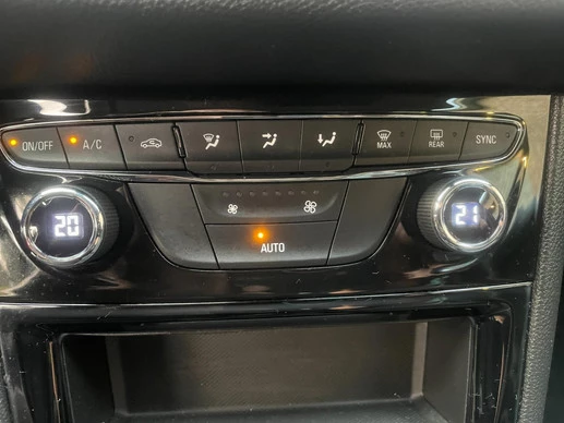 Opel Astra - Afbeelding 15 van 24