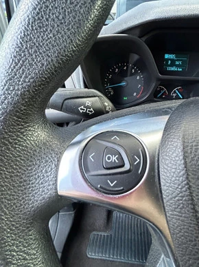 Ford Tourneo Connect - Afbeelding 18 van 30