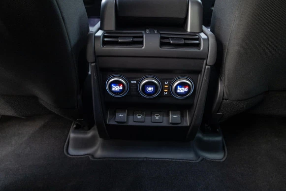 Land Rover Defender - Afbeelding 15 van 27